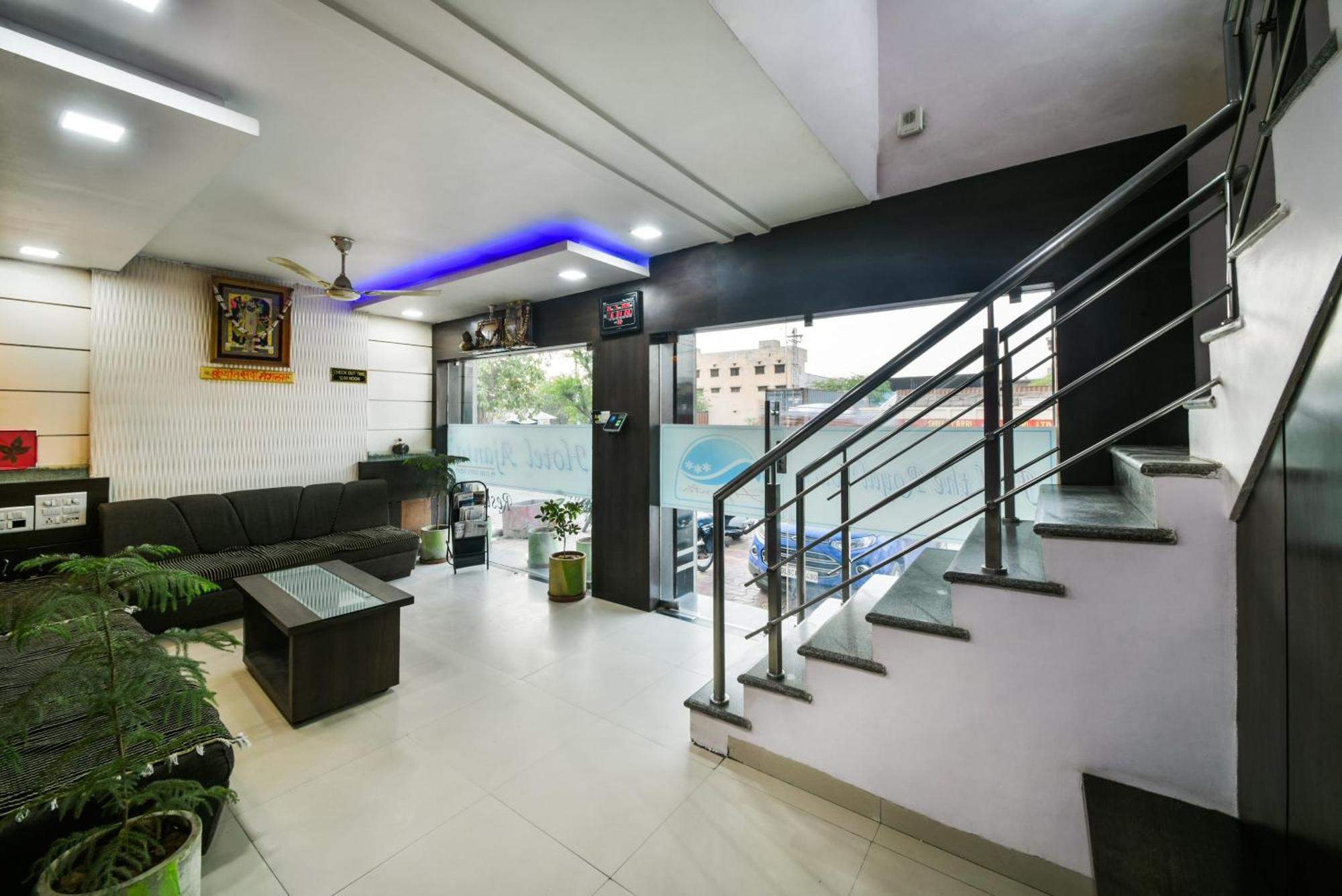 Oyo Hotel Ajanta Hamirgarh Zewnętrze zdjęcie